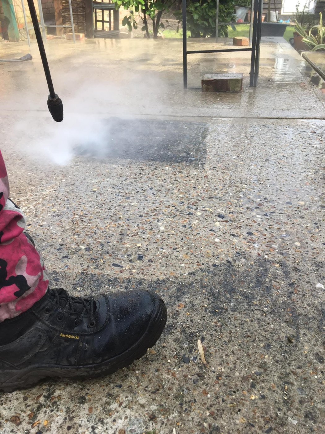 Professional pressure washing in Norwich for patios and driveways